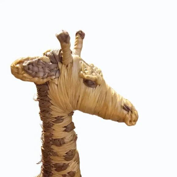 8.5 Inch Natural Fiber Standing Giraffe Home Decor - Picture 3 of 9